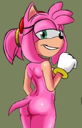 amy_rose ass completely_nude_female female female_focus furry furry_female green_eyes knightnight54 looking_back naughty_face nude_female pink_body sega simple_background sonic_(series) sonic_the_hedgehog_(series)