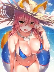 animal_ear_fluff animal_ears bikini blue_bikini blue_sky blush breasts cleavage cloud covered_erect_nipples day ears_through_headwear fate/grand_order fate_(series) female fox_ears fox_tail hand_up hat highres innertube kawai_(purplrpouni) large_breasts light_particles long_hair looking_at_viewer navel ocean outdoors pink_hair side-tie_bikini_bottom skindentation sky smile solo sparkle straw_hat sun_hat swimsuit tail tamamo_no_mae_(fate) tamamo_no_mae_(swimsuit_lancer) yellow_eyes