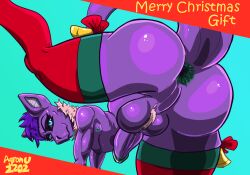 2022 agron_u anal anthro anus ass balls bell black_sclera blue_eyes christmas clothing dragon english_text fur genitals green_body green_skin hair hi_res hole_(disambiguation) holidays legwear male male_only penis purple_body purple_hair simple_background solo stockings text winner_(agron_) yellow_body yellow_fur