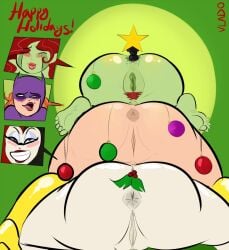 2022 2d 3girls anus ass ass_focus barbara_gordon barbara_gordon_(shg) barefoot batgirl big_ass buttplug buttplug_in_ass christmas christmas_tree dc dc_comics dc_super_hero_girls feet female female_only green-skinned_female green_skin harleen_quinzel harleen_quinzel_(shg) harley_quinn human_tower light-skinned_female light_skin mistletoe multiple_girls pale-skinned_female pale_skin pamela_isley pamela_isley_(shg) poison_ivy pubic_hair pussy rear_view sex_toy thick_thighs tower vlado