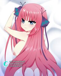 ass blue_eyes breasts go-toubun_no_hanayome long_hair looking_at_viewer looking_back mitgard-knight nakano_nino nipples pink_hair topless