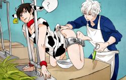 2boys ? all_fours alternate_costume androgynous barefoot black_hair chinese_zodiac clothes_lift collar cow_boy cow_ears cow_horns cow_print cow_tail ear_tag farm full_body gintama gintoki_sakata hijikata_toshiro human_cattle looking_back male male_only n_n restrained syringe wrist_cuffs yaoi year_of_the_ox