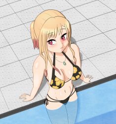 1girls bikini blonde_hair have_to_pee in_pool in_water kaede_kkart kitagawa_marin omorashi sono_bisque_doll_wa_koi_wo_suru swimming_pool swimsuit swimwear