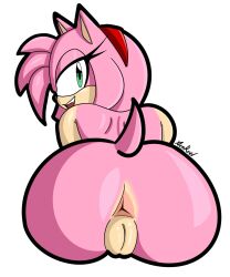 amy_rose anthro anus ass bedroom_eyes fangs female female_only looking_at_viewer presenting presenting_anus presenting_hindquarters presenting_pussy puffy_anus pussy rear_view solo solo_female sonic_(series) sonic_the_hedgehog_(series) triangular_anus xenrevv