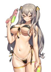 alternate_breast_size alternate_costume alternate_hairstyle bikini black_bikini breasts brown_eyes collarbone covered_nipples cowboy_shot dual_wielding female girls'_frontline grey_hair hair_ornament highres holding large_breasts legband long_hair looking_at_viewer micro_bikini navel ouer_moyu scar scar_across_eye simple_background smile solo stomach swimsuit twintails ump45_(girls'_frontline) underboob water_gun white_background