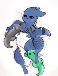 anthro cdt2s female nightcat_(rain_world) pregnant pregnant_female rain_world slugcat slugpup solo