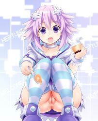 1girls asshole d-pad_hair_ornament female_only front_view happy light-skinned_female looking_at_viewer neptune_(neptunia) neptunia_(series) offering offering_to_viewer open_mouth pink_hair pudding purple_eyes pussy sereneandsilent short_hair solo thighhighs thighs uncensored