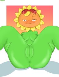 1girls green_body green_skin holding_legs looking_at_viewer nude_female plant plantie plants_vs_zombies plants_vs_zombies:_heroes presenting presenting_anus presenting_pussy smiling smiling_at_viewer solar_flare_(pvz) sunflower tagme tvar111