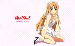 blonde_hair blue_eyes female hadaka_apron human human_only k-on! kneeling long_hair smile tagme tsumugi_kotobuki_(k-on!)