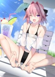 1boy astolfo_(fate) bare_legs bare_shoulders barefoot beach bikini bow commentary_request fate/grand_order fate_(series) feet flexible_toes hairbow happy highres kitajima_yuuki legs looking_at_viewer male_focus multicolored_hair oerba_yun_fang off-shoulder_shirt off_shoulder one_eye_closed open_mouth otoko_no_ko partial_commentary pink_hair purple_eyes sand shirt sitting skin_fang smile soles solo spread_toes streaked_hair swimsuit toe_scrunch toenails toes white_hair