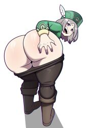 1boy ass ass_focus ass_grab bent_over big_ass big_ass_(male) blue_eyes boots brown_clothing brown_pants femboy from_behind goldeneyensfw grabbing_own_ass green_clothing green_hat green_shirt grey_hair hat huge_ass looking_at_viewer looking_back male_focus male_only mooning no_underwear otto_suwen pants pants_down presenting presenting_ass presenting_hindquarters re:zero_kara_hajimeru_isekai_seikatsu shirt smile solo wet