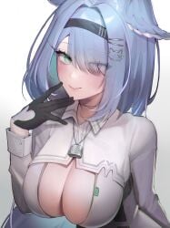 blue_hair breasts cleavage_cutout clothing_cutout cyannida elira_pendora elira_pendora_(4th_costume) eyes_visible_through_hair female gloves hair_ornament hairband hairclip head_wings heterochromia highres jewelry large_breasts looking_at_viewer medium_hair necklace nijisanji nijisanji_en oerba_yun_fang shirt simple_background skin_fang solo virtual_youtuber white_shirt wings