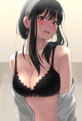 yor briar from spy x family by ikutomi pizza