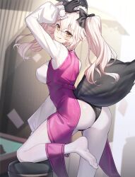 1girls ass_focus big_ass big_breasts big_thighs bunny_ears bunny_girl bunnysuit fate/grand_order fate_(series) fox fox_tail glasses koyanskaya_(assassin) koyanskaya_(assassin_second_ascension) koyanskaya_(fate) leotard pantyhose pink_hair presenting ririko_(zhuoyandesailaer) solo twintails white_legwear