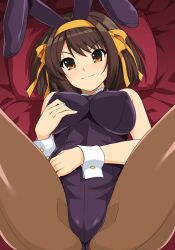 1girls breasts bunnysuit fake_animal_ears haruhisky leotard on_back pantyhose solo spread_legs suzumiya_haruhi suzumiya_haruhi_no_yuuutsu tagme