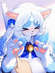 anna_miller furry huge_breasts kishibe pads paw_pads paws