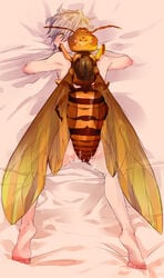 1boy 1girls anal anal_sex antenna arthropod ass bare_arms bare_legs barefoot bed cum cum_in_ass cum_inside cum_on_ass cum_on_body cum_on_lower_body feet female feral from_above full_body gay grey_hair highres human insect_wings insects interspecies looking_at_another looking_back lying male mentsuyu_(artist) monster monster_on_male nude on_bed on_stomach oversized_animal penetration penis see-through sex shiny_hair soles striped toe_scrunch wasp wings yaoi yellow_eyes zoophilia