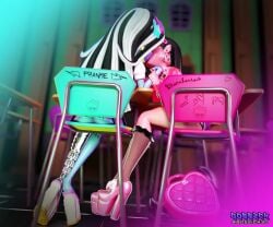 2girls 3d animated backpack blue_body chair classroom cute draculaura draculaura_g3 fangs frankie_stein gossick3d hand_holding high_heels kissing lesbian long_hair looking_at_partner monster_high monster_high_g3 no_panties prosthetic saliva schoolgirl sitting socks stylized tagme vampire video